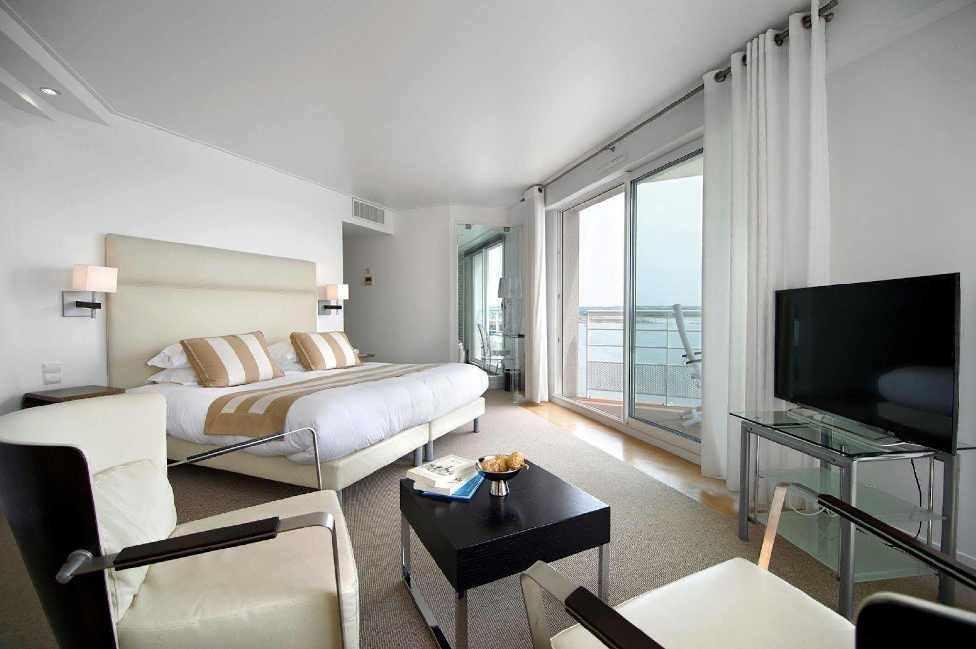 Hotel La Marine Barneville-Carteret Ngoại thất bức ảnh